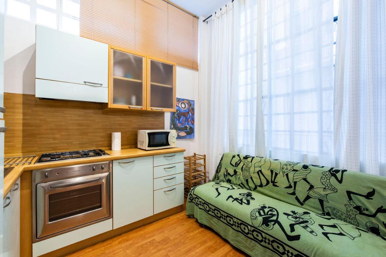 Extensive Terrace Navigli Toy Artistic Apartment Mediolan Zewnętrze zdjęcie