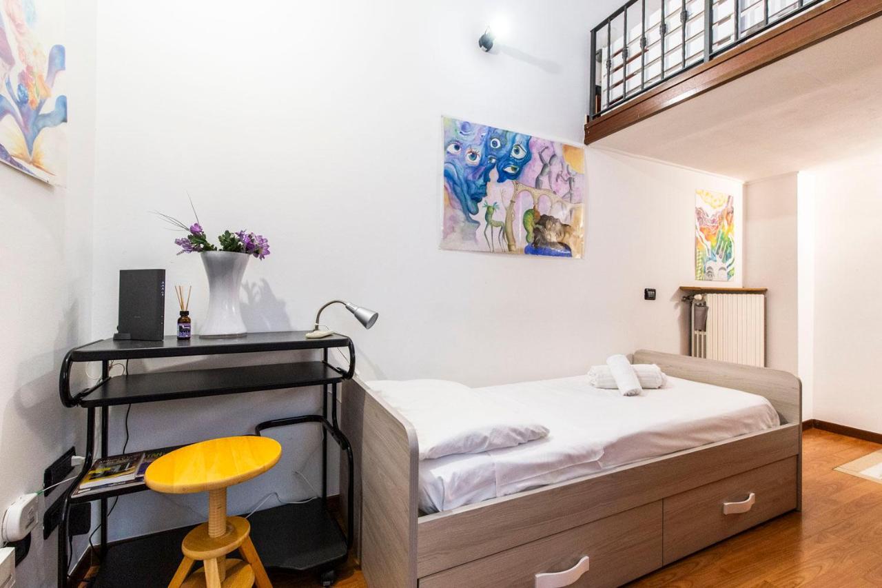 Extensive Terrace Navigli Toy Artistic Apartment Mediolan Zewnętrze zdjęcie